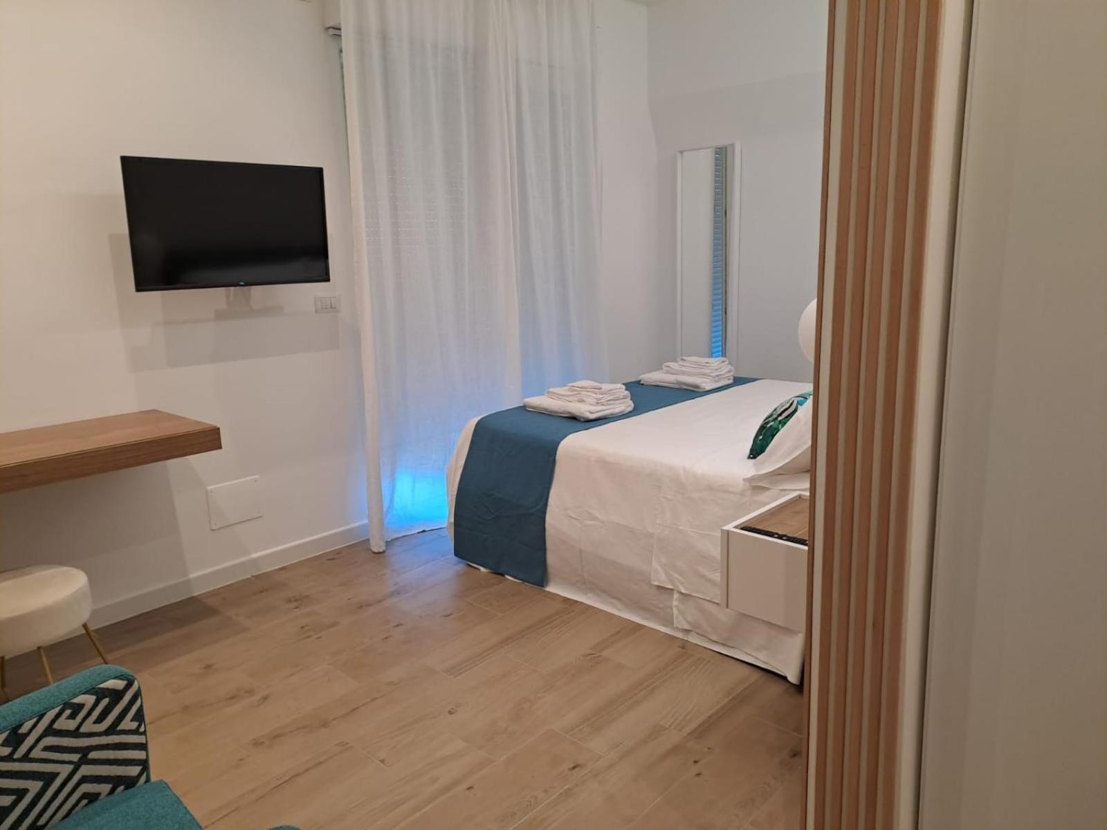 Strettomare-Business & Travel Apartment Reggio Calabria Exterior foto